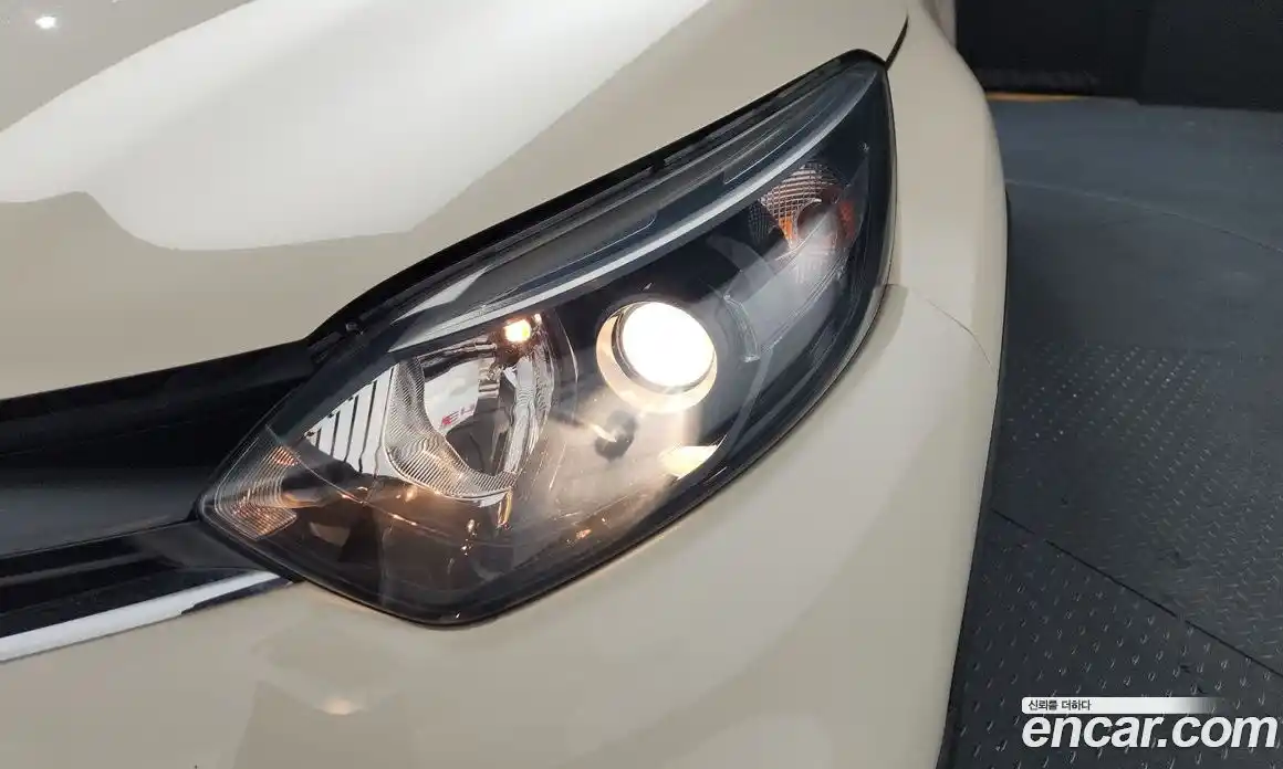 Renault QM3 2016 1.5 гидро, фото 8