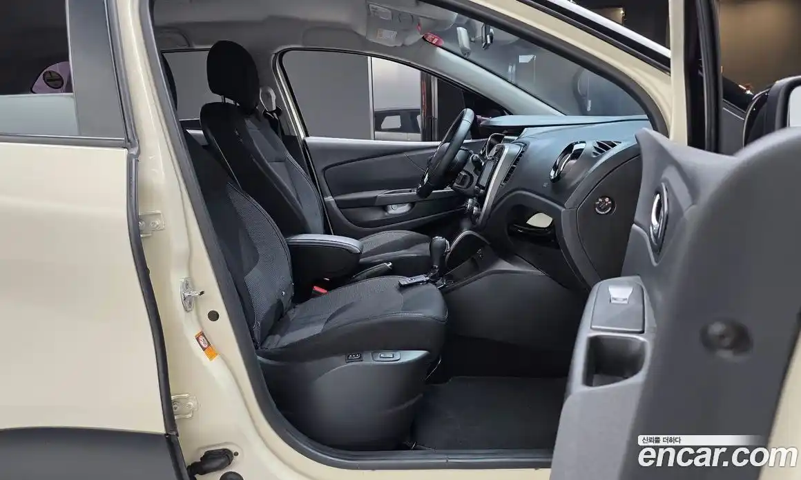 Renault QM3 2015 1.5 гидро, фото 16