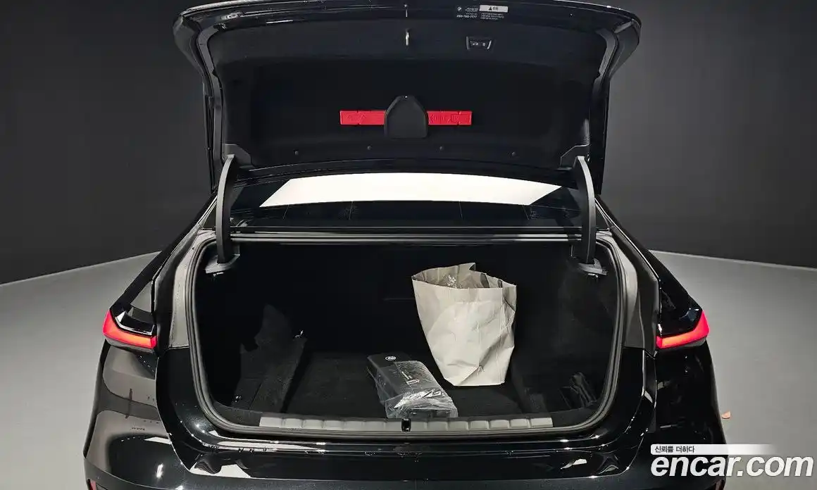 BMW 7 серия 2025 3.0 автомат (гидро), фото 20