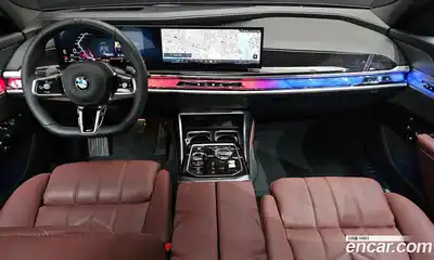 BMW 7 серия 2025 3.0 автомат (гидро), миниатюра 7