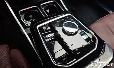 BMW 7 серия 2025 3.0 автомат (гидро), миниатюра 9