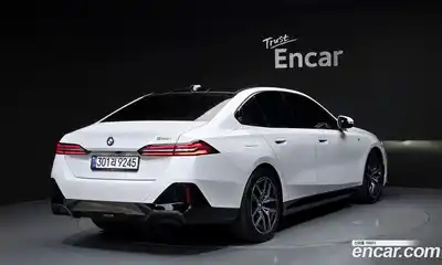 BMW 5 серия 2023 2.0 автомат (гидро), миниатюра 2