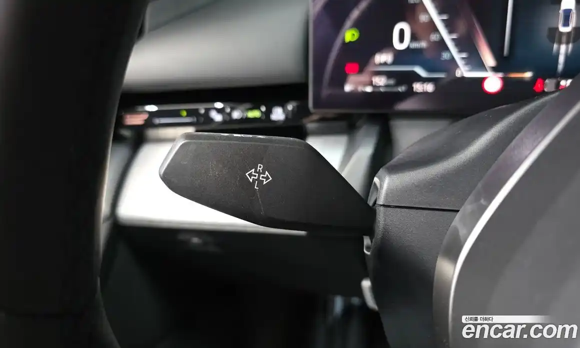 BMW 5 серия 2023 2.0 автомат (гидро), фото 28