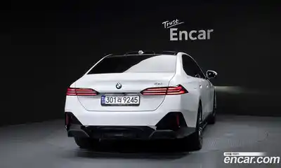 BMW 5 серия 2023 2.0 автомат (гидро), миниатюра 4