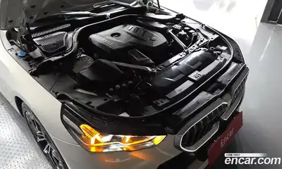 BMW 5 серия 2023 2.0 автомат (гидро), миниатюра 6