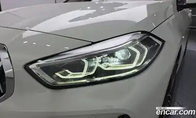 BMW 1 серия 2023 2.0 автомат (гидро), миниатюра 8