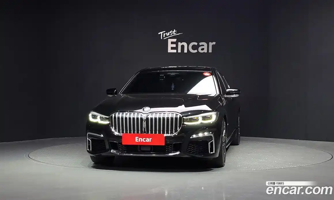 BMW 7 серия 2022 3.0 автомат (гидро), фото 3