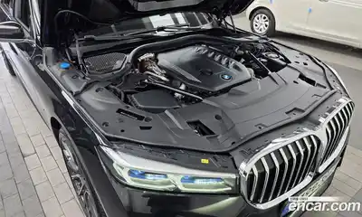BMW 7 серия 2022 3.0 автомат (гидро), миниатюра 6