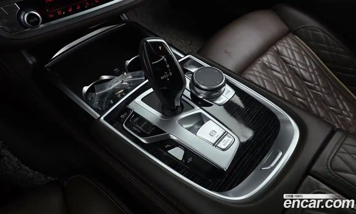 BMW 7 серия 2022 3.0 автомат (гидро), фото 9