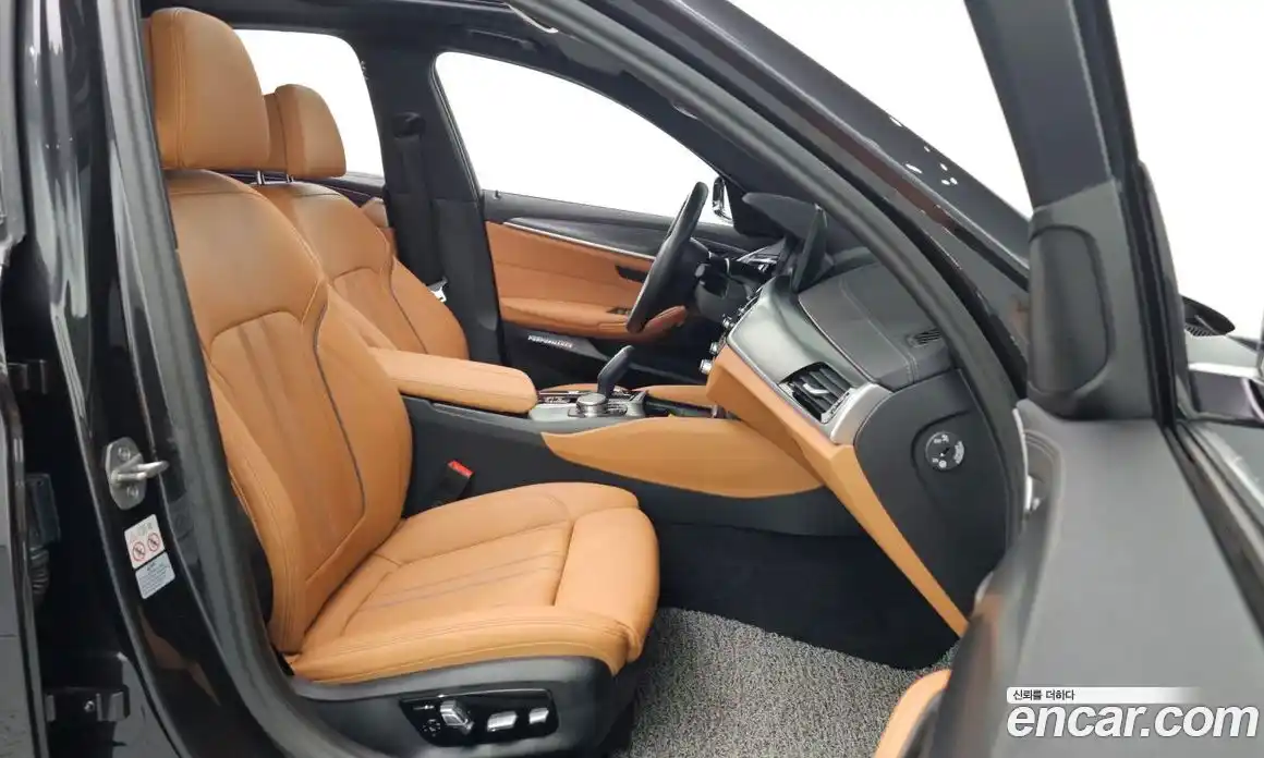 BMW 5 серия 2023 2.0 автомат (гидро), фото 17