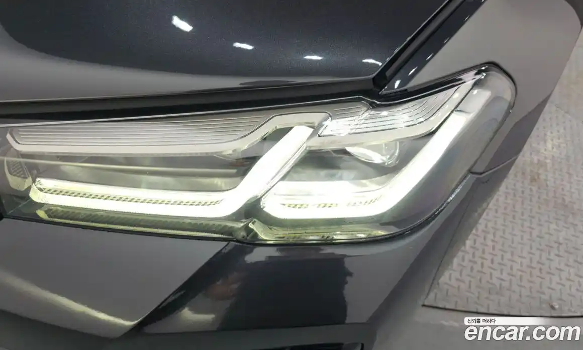 BMW 5 серия 2023 2.0 автомат (гидро), фото 8