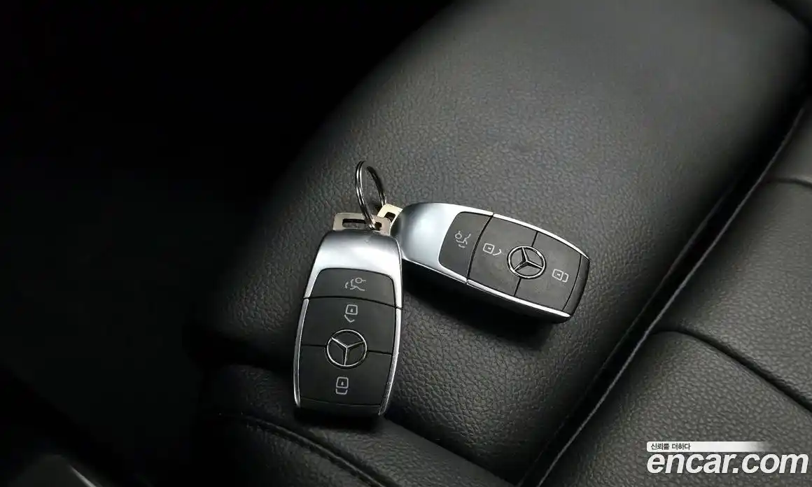Mercedes-Benz A-Class 2021 2.0 гидро, фото 25 Mercedes-Benz A-Class 2021 2.0 гидро, фото 25