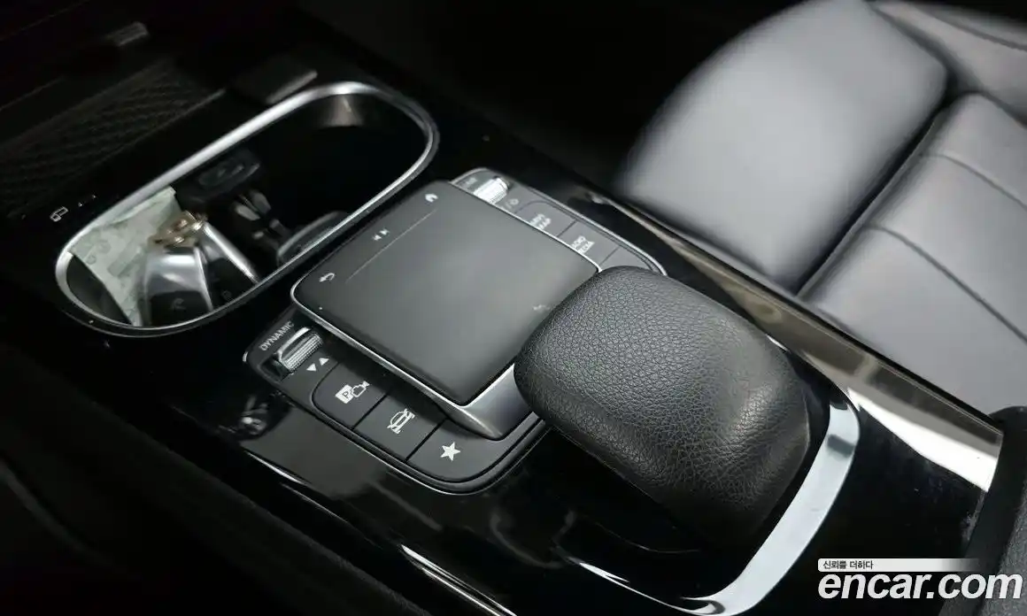 Mercedes-Benz A-Class 2021 2.0 гидро, фото 27 Mercedes-Benz A-Class 2021 2.0 гидро, фото 27