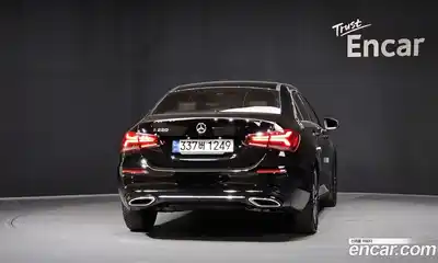 Mercedes-Benz A-Class 2021 2.0 гидро, миниатюра 4 Mercedes-Benz A-Class 2021 2.0 гидро, миниатюра 4