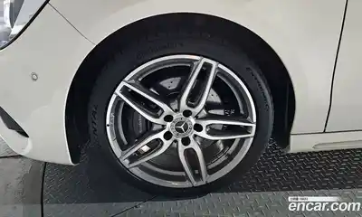 Mercedes-Benz CLA-Class 2018 2.0 гидро, миниатюра 5 Mercedes-Benz CLA-Class 2018 2.0 гидро, миниатюра 5