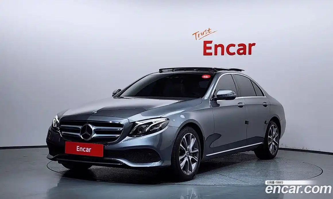 Mercedes-Benz E-Class 2018 2.0 гидро, фото 1 Mercedes-Benz E-Class 2018 2.0 гидро, фото 1