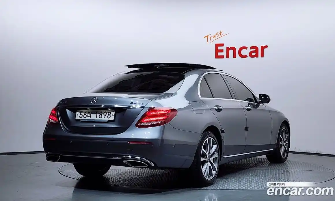 Mercedes-Benz E-Class 2018 2.0 гидро, фото 2 Mercedes-Benz E-Class 2018 2.0 гидро, фото 2