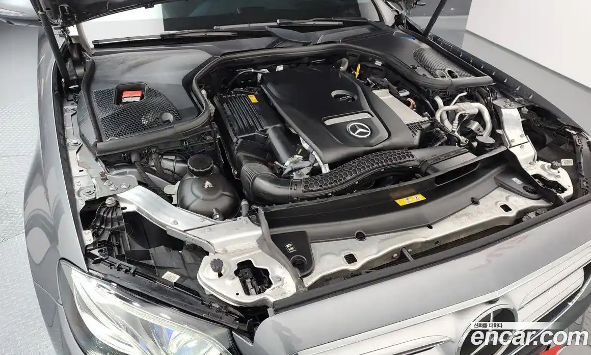 Mercedes-Benz E-Class 2018 2.0 гидро, фото 6 Mercedes-Benz E-Class 2018 2.0 гидро, фото 6