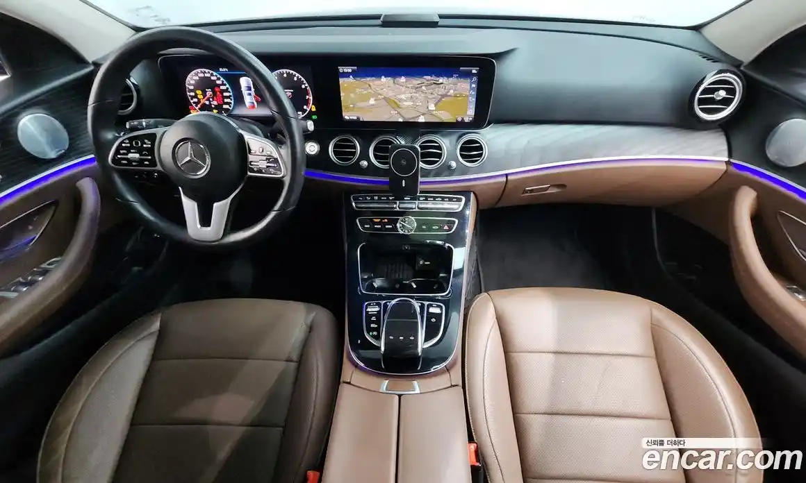 Mercedes-Benz E-Class 2018 2.0 гидро, фото 10 Mercedes-Benz E-Class 2018 2.0 гидро, фото 10