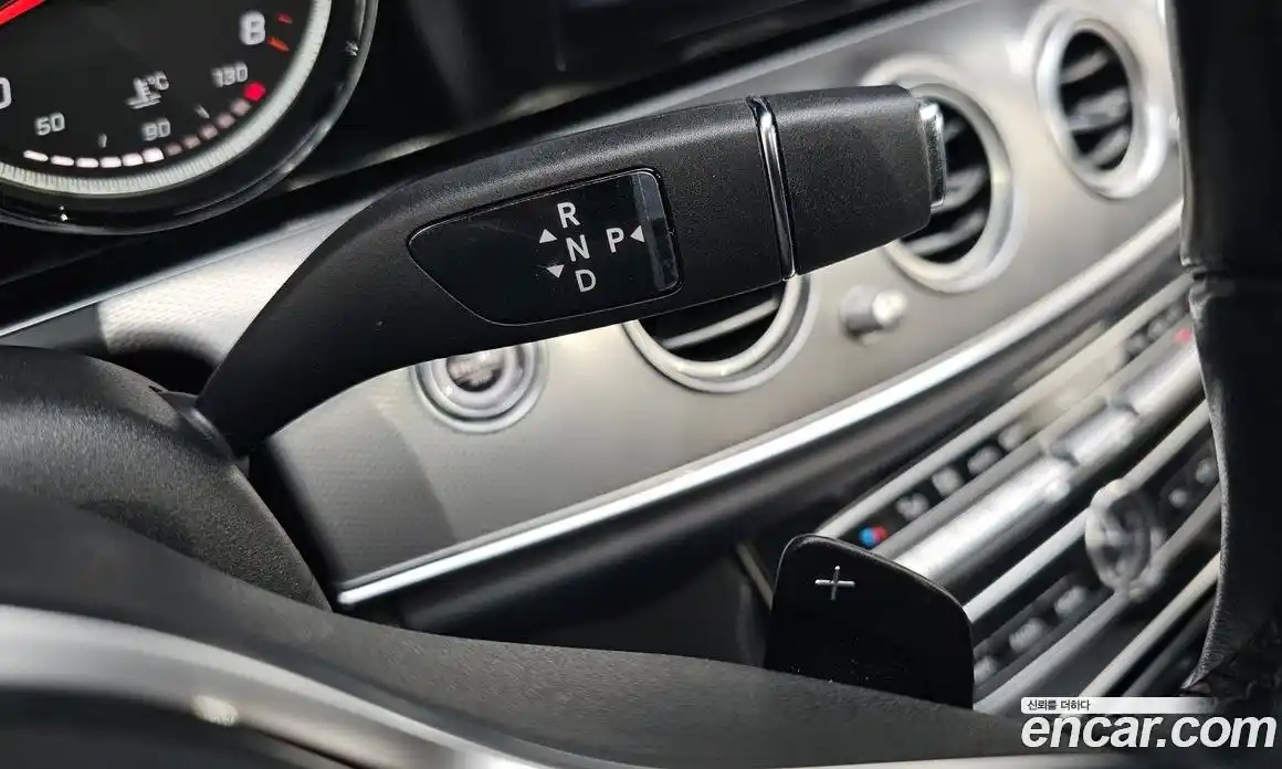 Mercedes-Benz E-Class 2019 2.0 автомат (гидро), фото 12