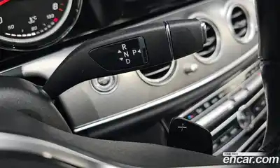 Mercedes-Benz E-Class 2019 2.0 автомат (гидро), миниатюра 12