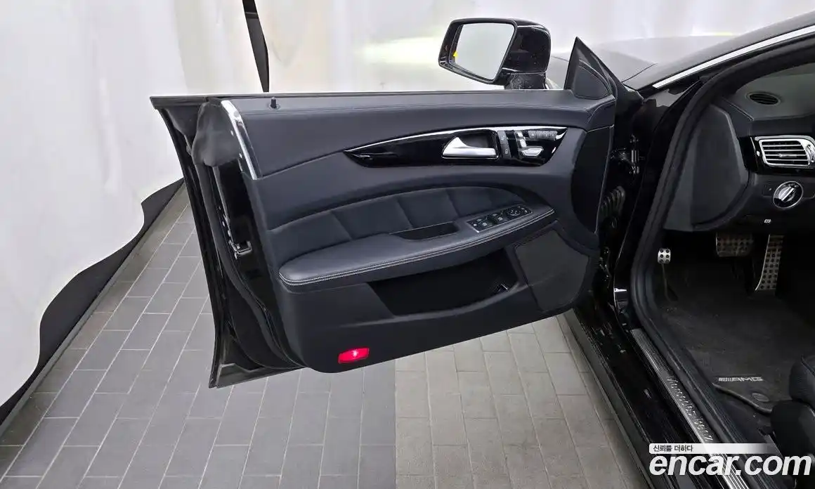 Mercedes-Benz CLS-Class 2017 2.1 гидро, фото 14 Mercedes-Benz CLS-Class 2017 2.1 гидро, фото 14