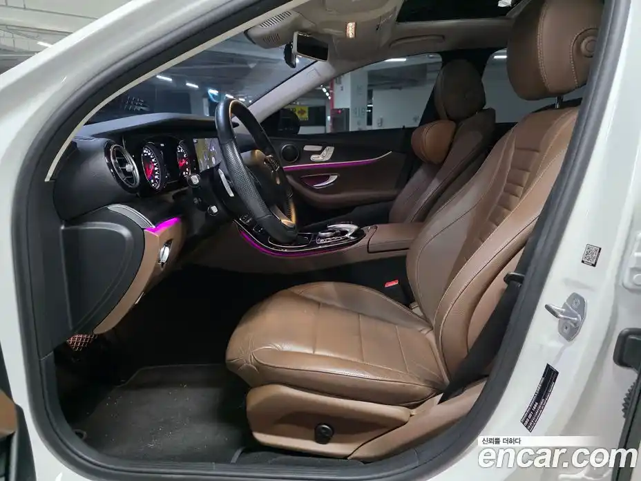 Mercedes-Benz E-Class 2017 2.0 гидро, фото 15