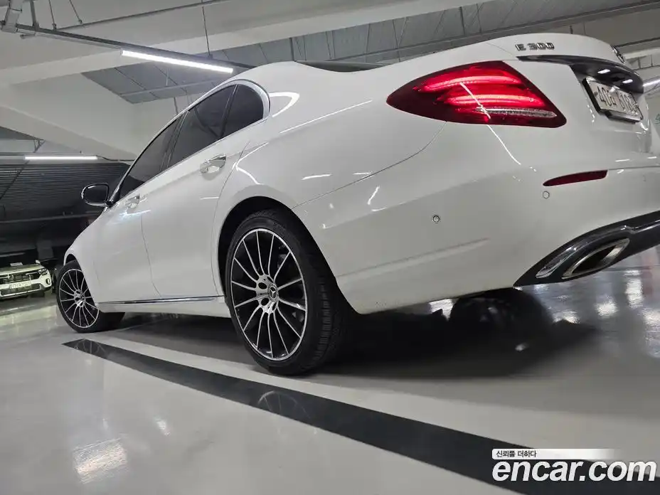 Mercedes-Benz E-Class 2017 2.0 гидро, фото 8
