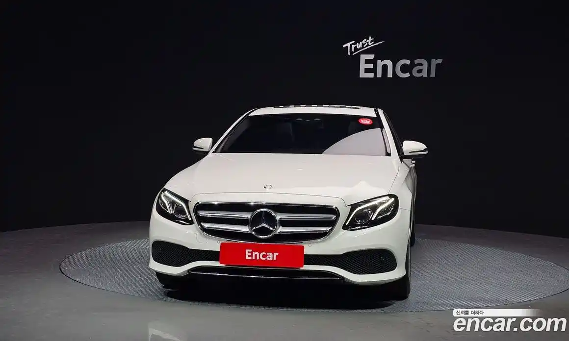 Mercedes-Benz E-Class 2017 1.9 гидро, фото 3