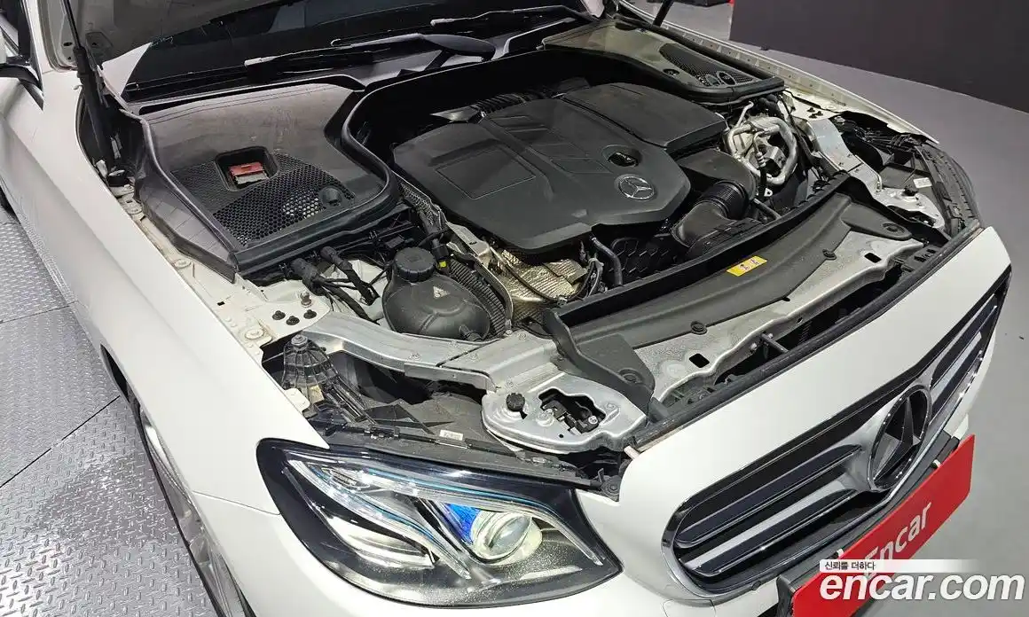 Mercedes-Benz E-Class 2017 1.9 гидро, фото 6