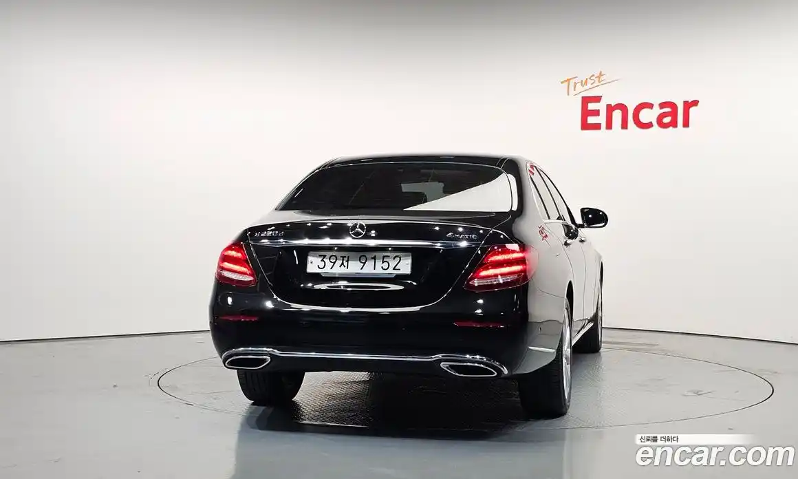 Mercedes-Benz E-Class 2017 1.9 гидро, фото 4