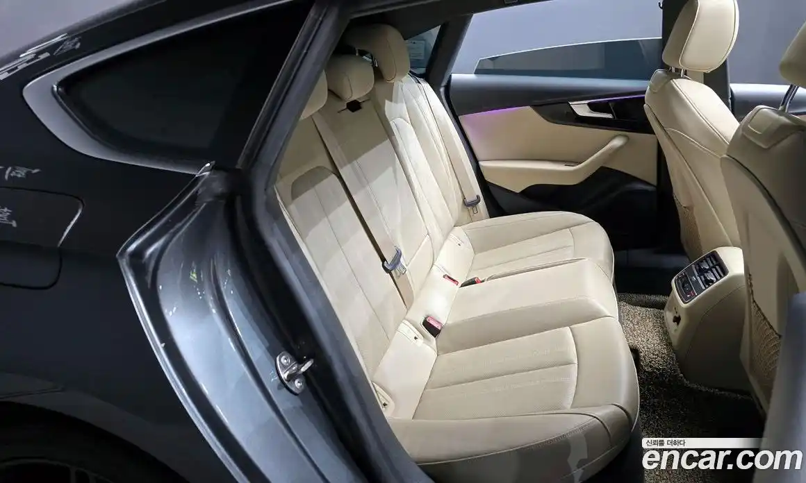 Audi A5 2021 2.0 автомат (гидро), фото 17