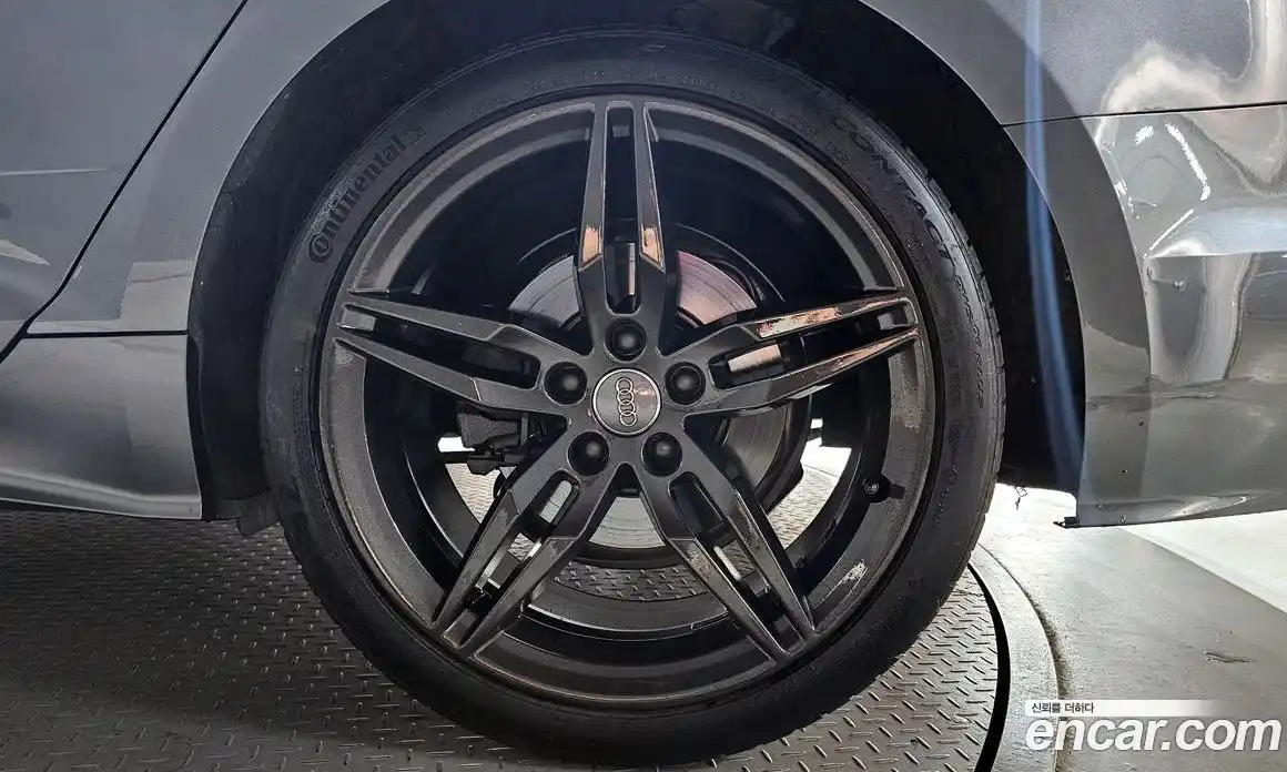 Audi A5 2021 2.0 автомат (гидро), фото 7