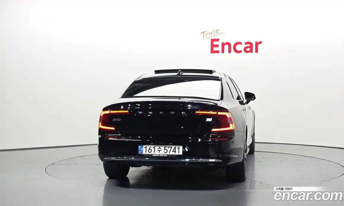 Volvo S90 2023 2.0 автомат (гидро), фото 4