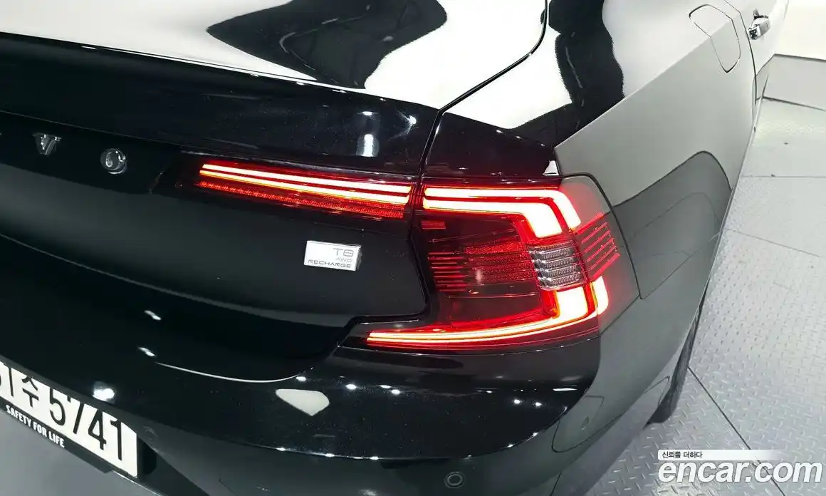 Volvo S90 2023 2.0 автомат (гидро), фото 9