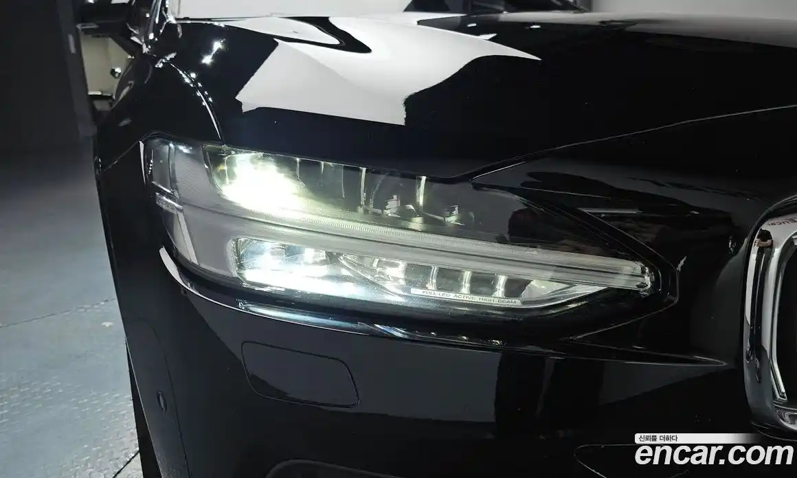 Volvo S90 2021 2.0 автомат (гидро), фото 8
