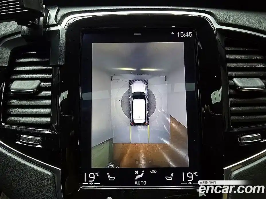 Volvo XC90 2019 2.0 автомат (гидро), фото 13