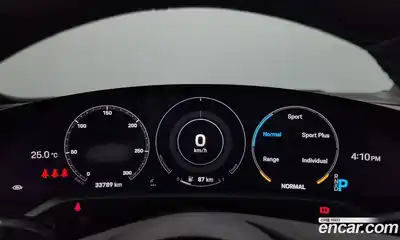 Porsche Taycan 2022 0.1 автомат (гидро), миниатюра 11