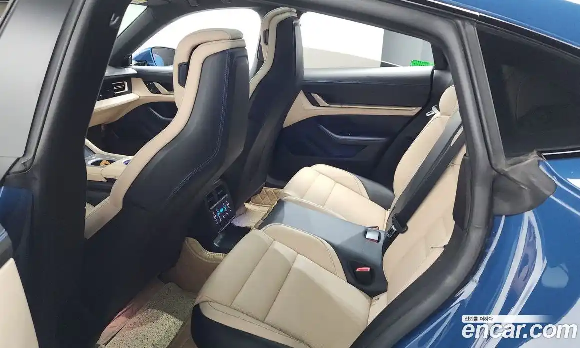Porsche Taycan 2022 0.1 автомат (гидро), фото 24