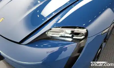 Porsche Taycan 2022 0.1 автомат (гидро), миниатюра 8