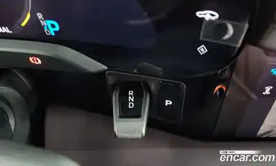 Porsche Taycan 2021 0.1 автомат (гидро), миниатюра 9