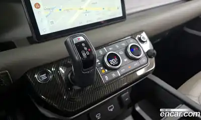 Land Rover Defender 2022 3.0 автомат (гидро), миниатюра 12