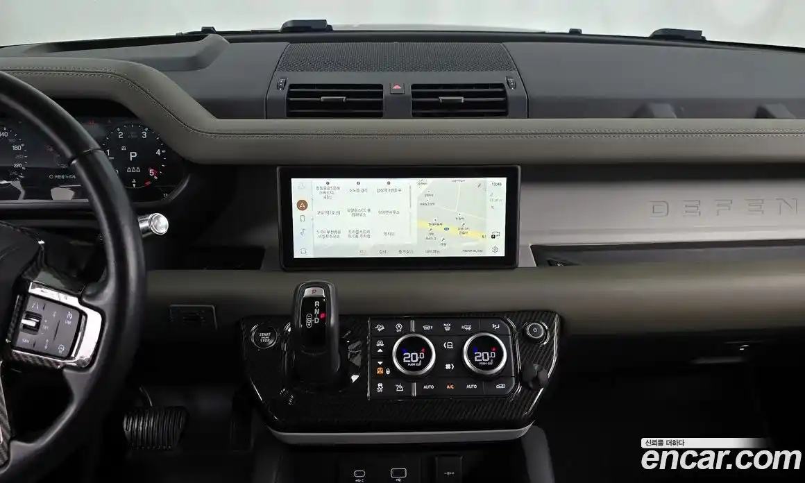 Land Rover Defender 2022 3.0 автомат (гидро), фото 18