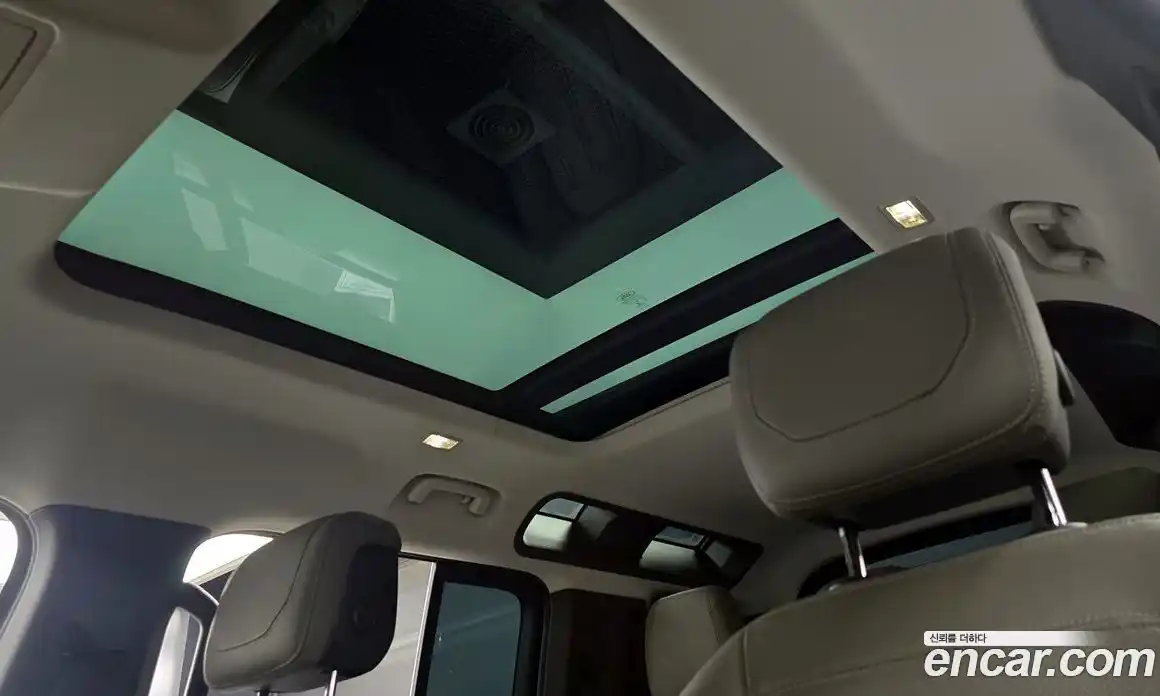 Land Rover Defender 2022 3.0 автомат (гидро), фото 21