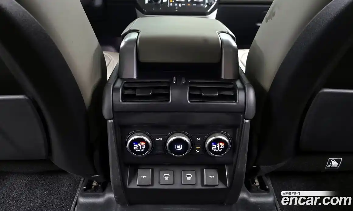 Land Rover Defender 2022 3.0 автомат (гидро), фото 23