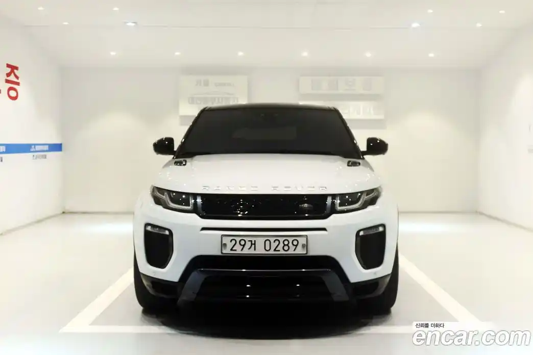 Land Rover Range Rover Evoque 2016 2.0 автомат (гидро), фото 3