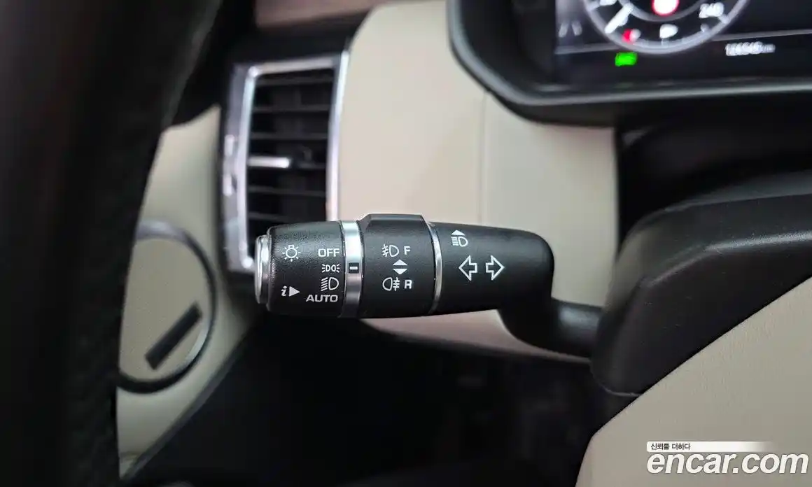 Land Rover Discovery 2019 3.0 автомат (гидро), фото 29