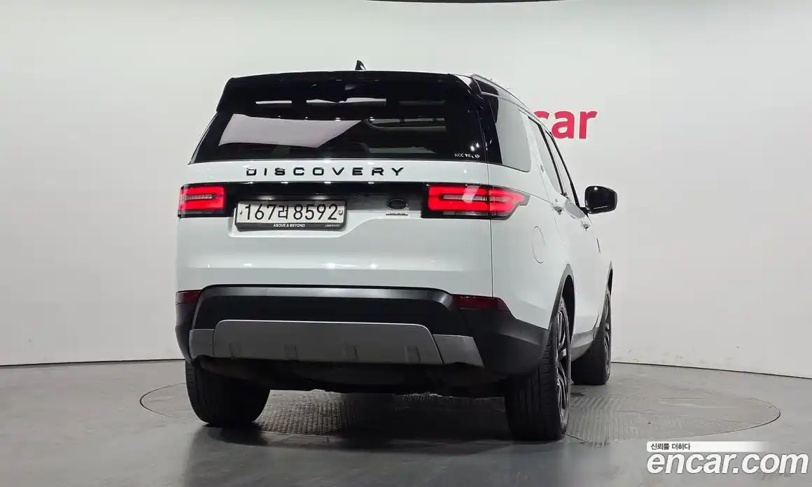 Land Rover Discovery 2019 3.0 автомат (гидро), фото 4