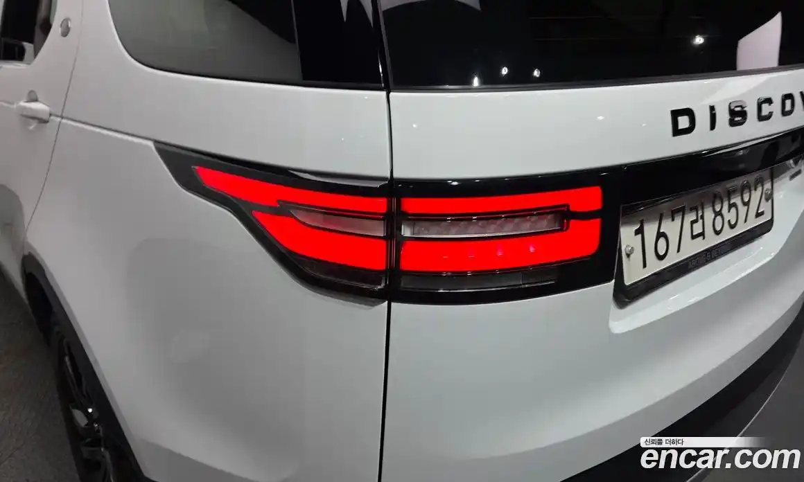 Land Rover Discovery 2019 3.0 автомат (гидро), фото 9
