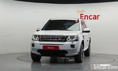 Land Rover Freelander 2014 2.2 автомат (гидро), миниатюра 3